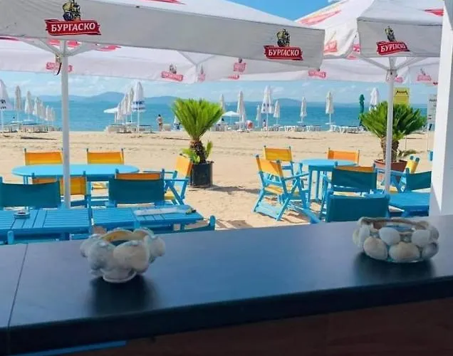 Апартамент Bbr26- Sea View First Line Sarafovo